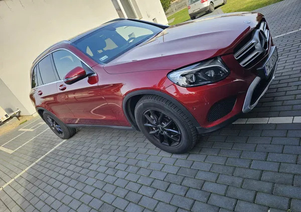 samochody osobowe Mercedes-Benz GLC cena 139600 przebieg: 101000, rok produkcji 2016 z Michałowo